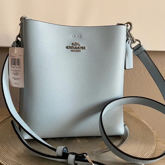 NWT- COACH MOLLIE BAG - Picture 4 of 9